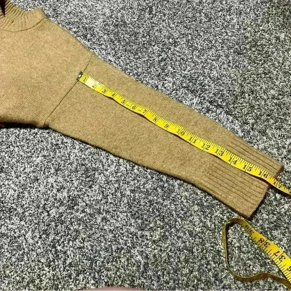 Zara Girls Mock Turtle Neck Sweater Size 9-10 Beige - Picture 4 of 9